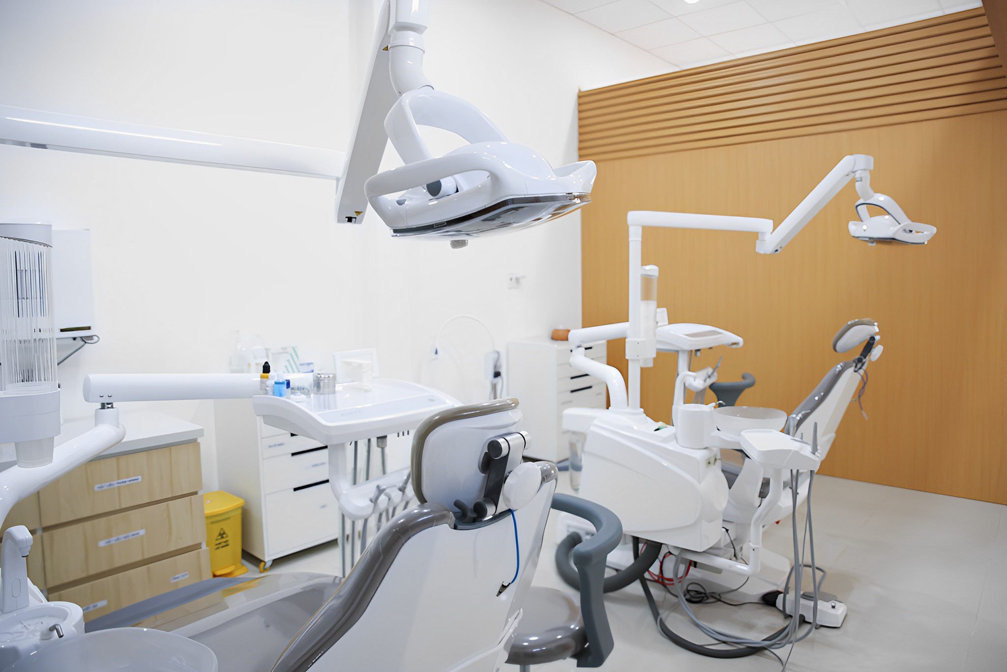 Cửa Hàng Vật Liệu Nha Khoa Chất Lượng Tại Quận 2